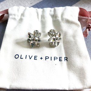 Olive + Piper - Versailles Stud Earrings